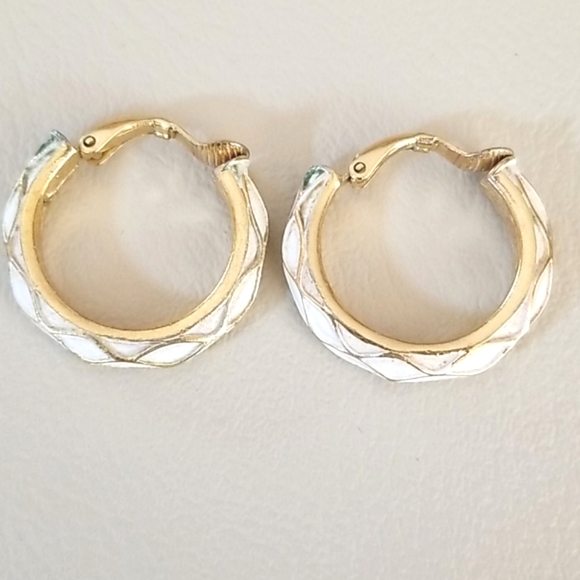 Vintage 12 Piece Jewelry Lot Necklaces Earrings Trifari LC - Picture 5 of 16